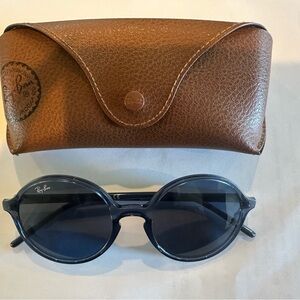 Ray-Ban Blue Round Sunglasses
